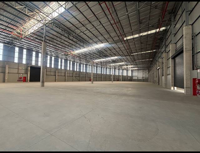 4,809M² WAREHOUSE TO LET IN EPPING INDUSTRIAL